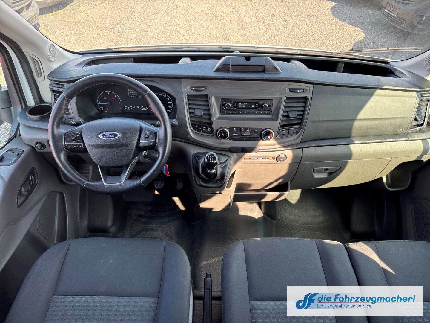 Fahrzeugabbildung Ford Transit Kombi 350 L3 Trend Lift Temp Tel.-Vorb.