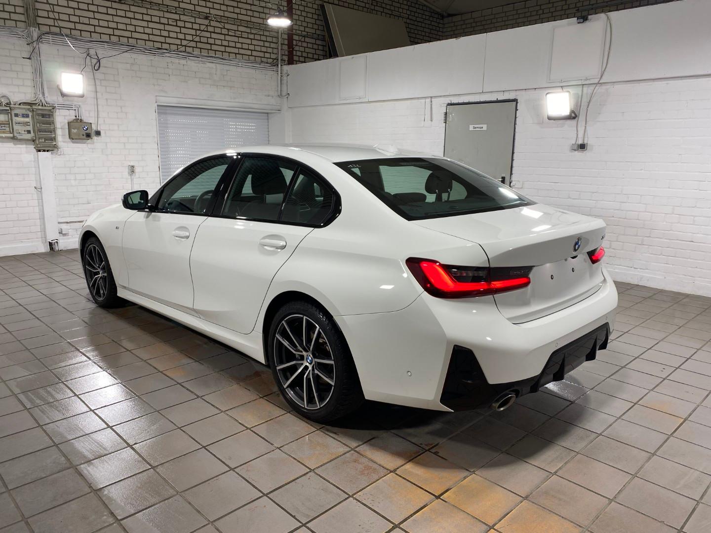 BMW 318i M Sport KAM/NAVI