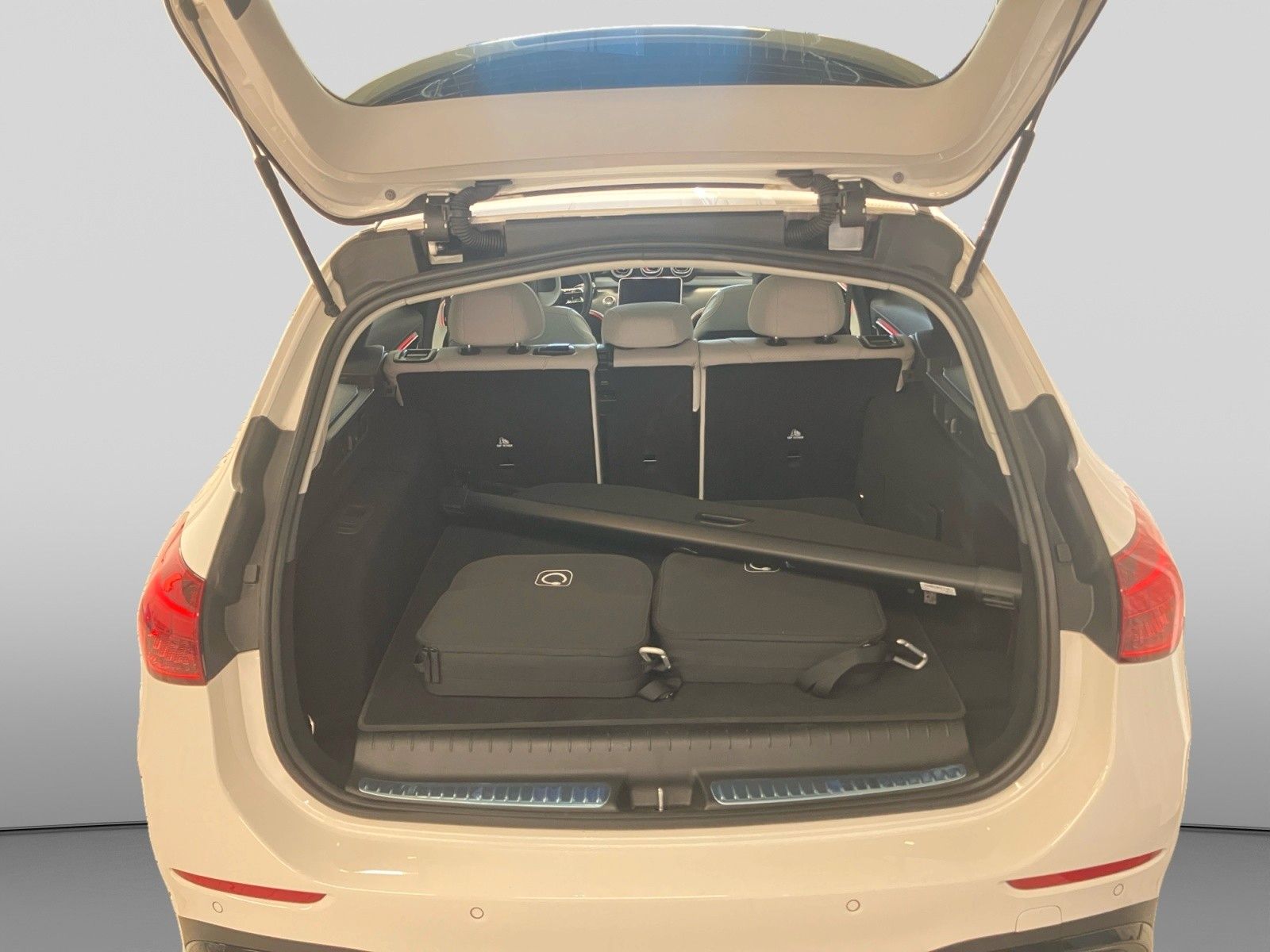 Mercedes-Benz C 300 - Bild 18