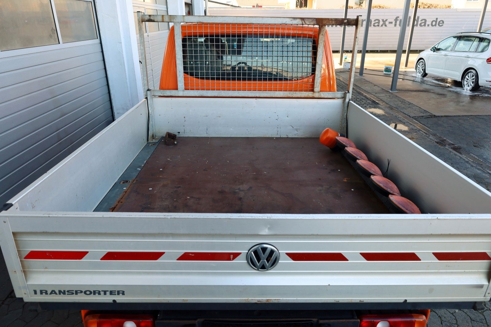 Fahrzeugabbildung Volkswagen T6 Transporter Pritsche Doka,Elektrik-Paket,AHK