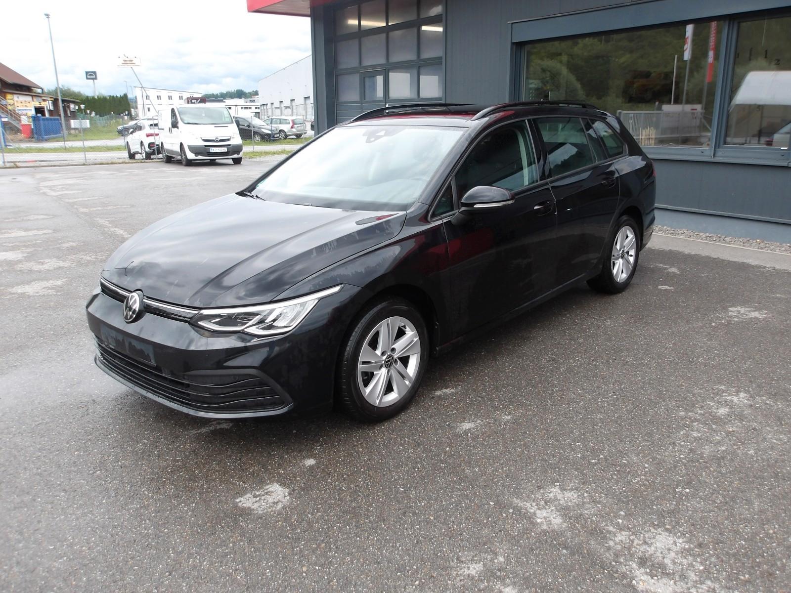 Volkswagen Golf VIII Variant Life *LED*NAVI*EXP.10990*