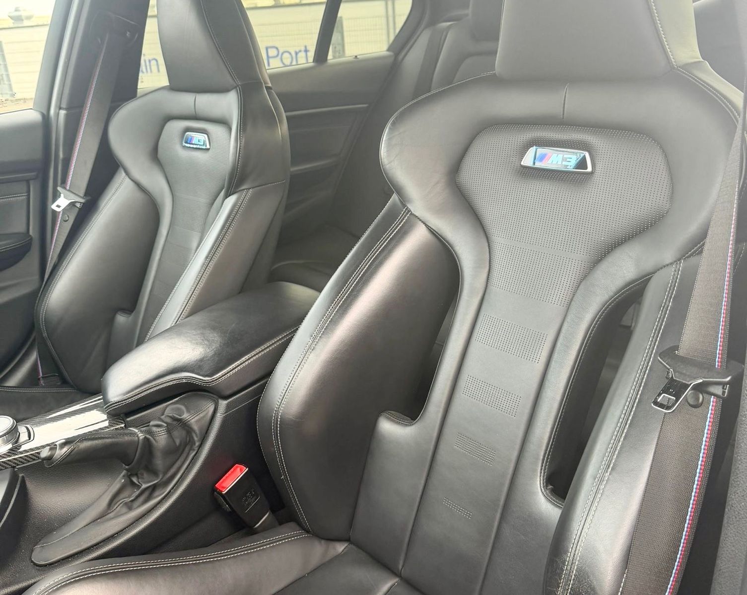 Fahrzeugabbildung BMW M3 Competition*Harman/Kardon+Autom.+Carbon+Voll*