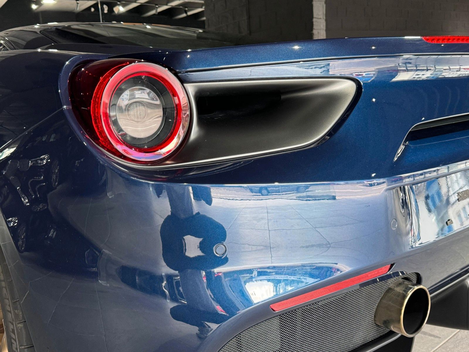 Fahrzeugabbildung Ferrari 488 GTB //Ferrari Approved//1.Hand//Lift