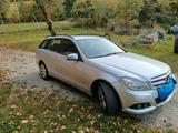 Mercedes-Benz Mercedes 220 Kombi - Mercedes-Benz 220 aus 2014