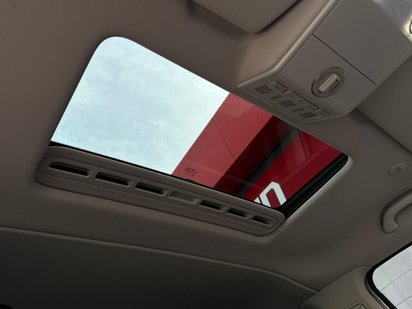 VW T6 Multivan 2.0TDI COMFORTLINE 4M* LED#AHK#SHZ - Image 26