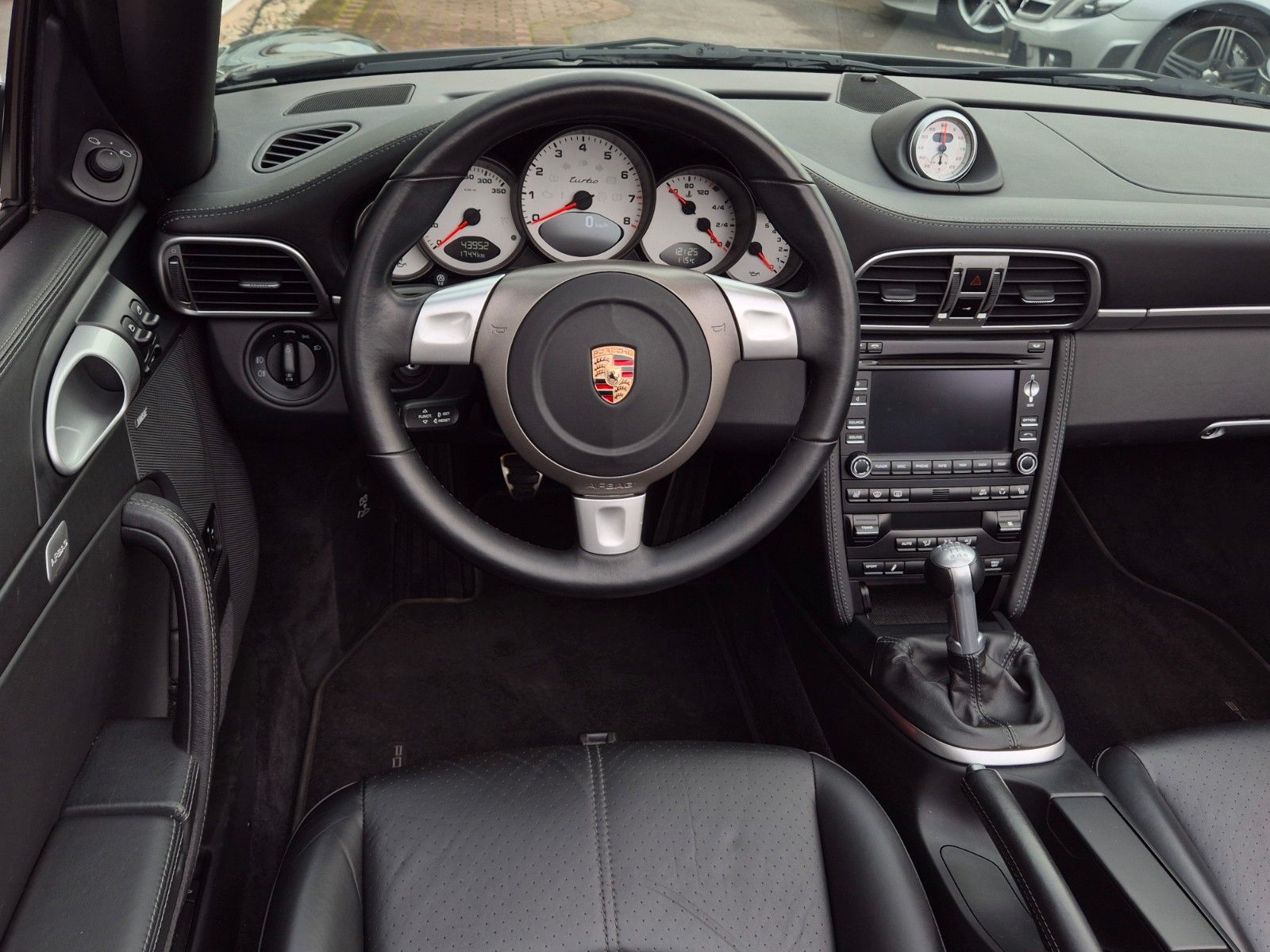 Fahrzeugabbildung Porsche 997 Turbo Cabrio/Dt./1A Historie/Schalter/Chrono