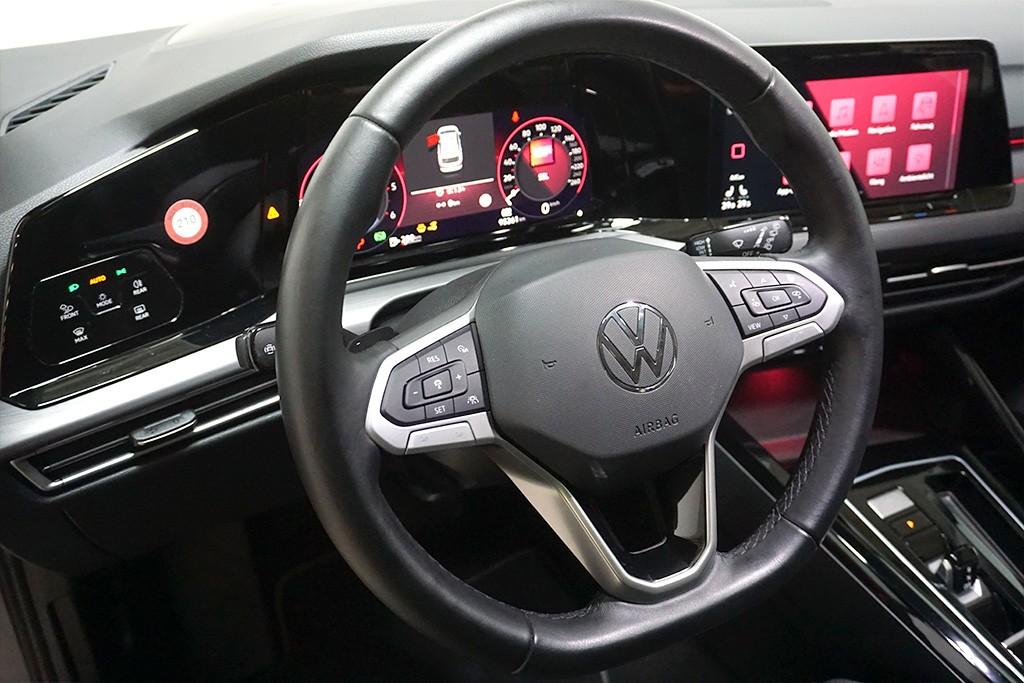 Volkswagen Golf 8 2.0TDI DSG Style Pano Standhz Navi LED, миниатюра 10