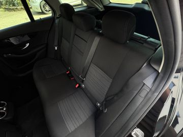 Mercedes C 220 - 12