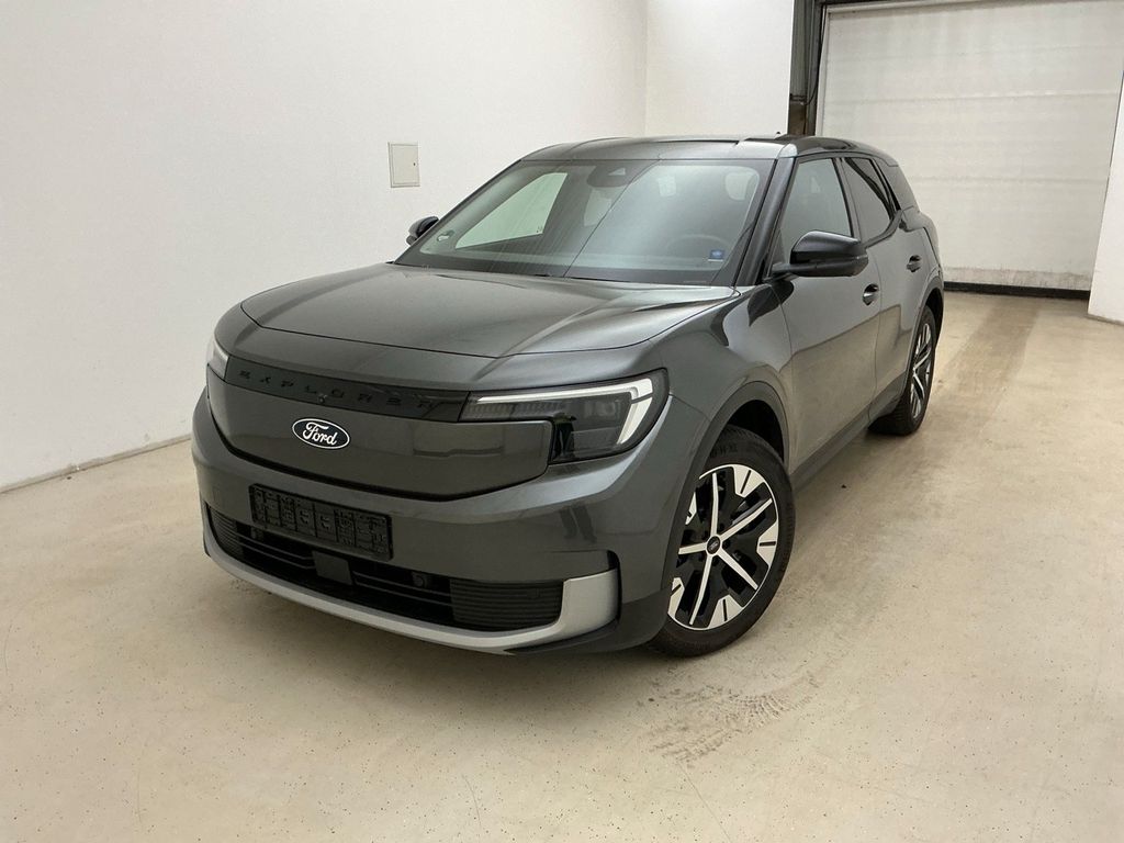 Image of Ford Explorer