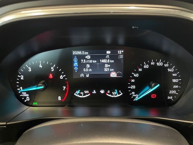 Fahrzeugabbildung Ford Focus Turnier Titanium MHEV LED Kamera Tempomat