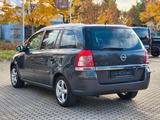 Opel Zafira B 1.6 Family LPG Gasanlage 7-Sitzer - Opel Zafira Gebrauchtwagen in Berlin