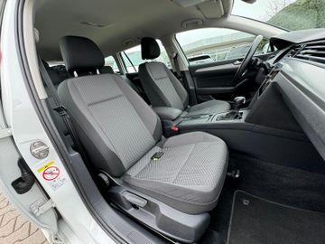 Volkswagen Passat Variant - 9