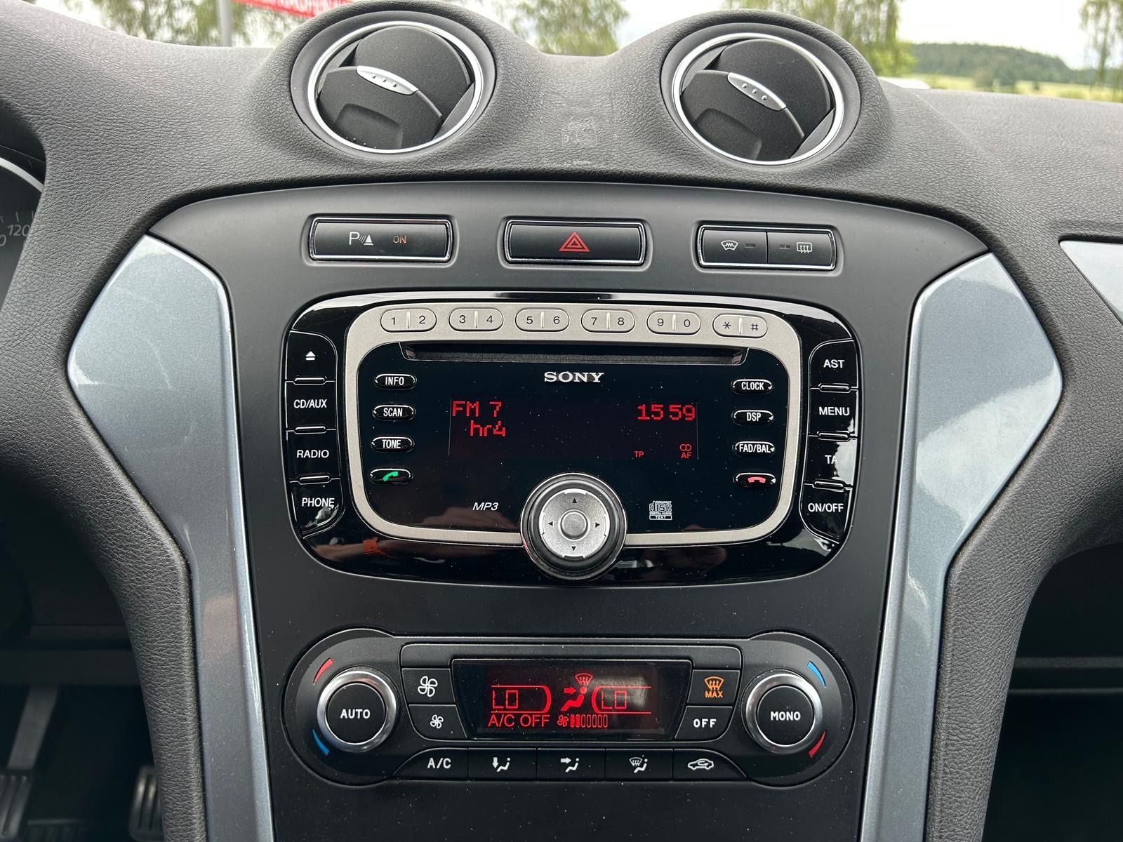 Fahrzeugabbildung Ford Mondeo Turnier°AHK°Tüv NEU°