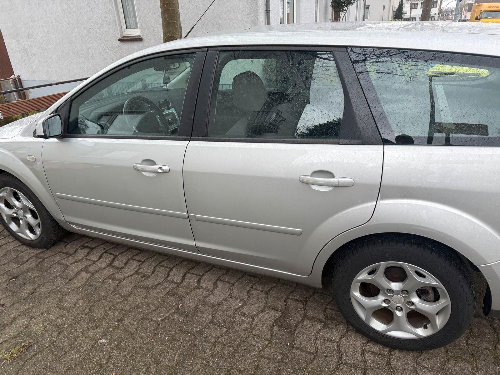 Ford Focus 2008 — photo 5