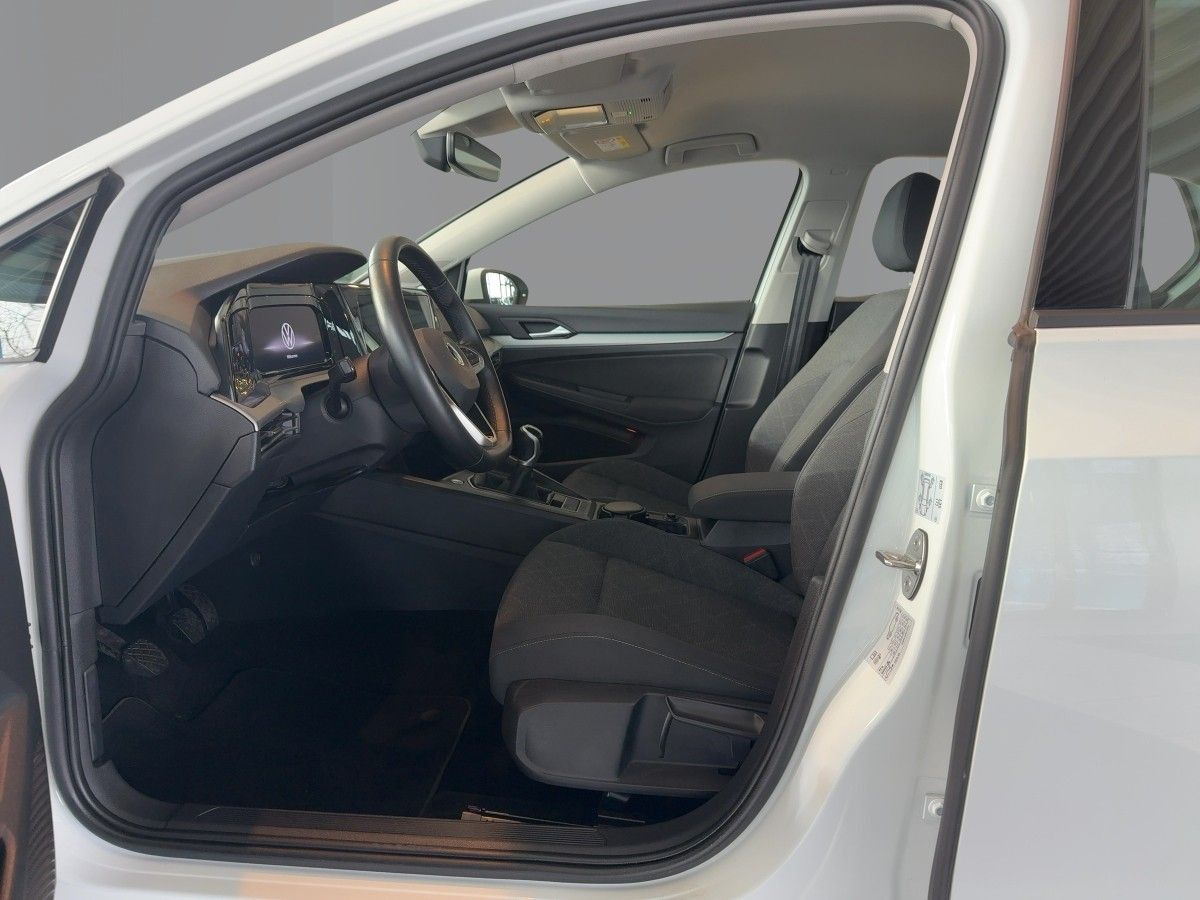 Volkswagen Golf - Bild 9