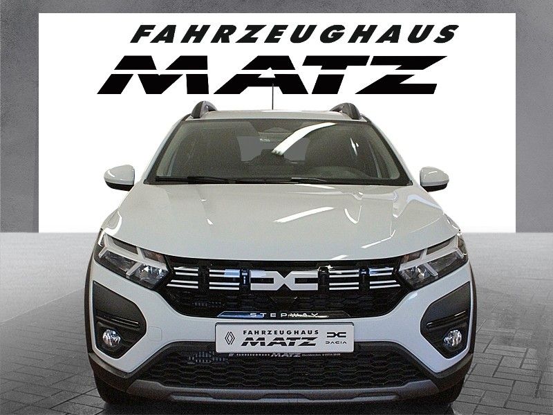 Fahrzeugabbildung Dacia Sandero TCe 90 Stepway auto Expression*Winterp.*
