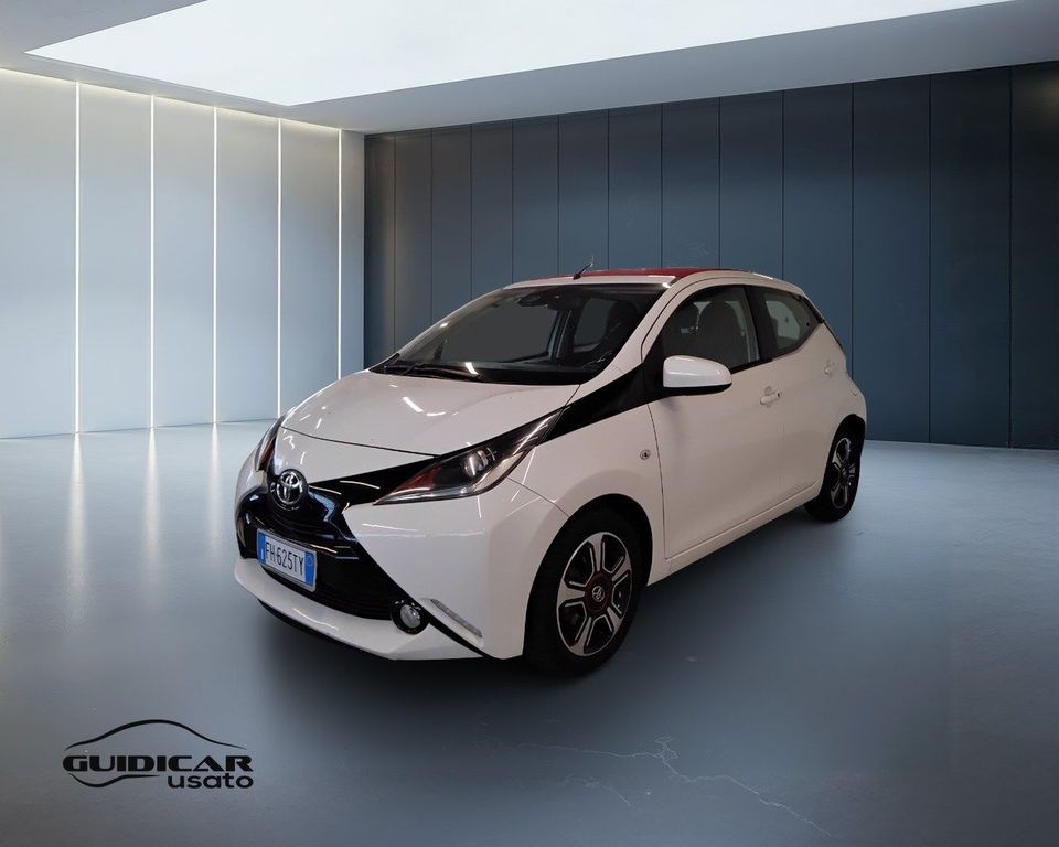 Image of Toyota Aygo (X)