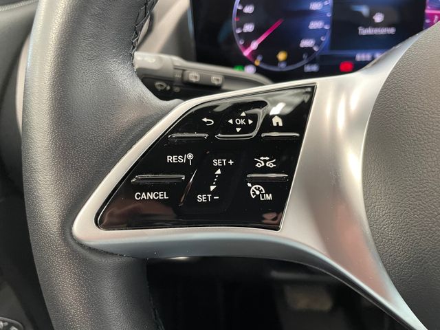 GLA 180 Progressive DCT NAVI LED