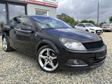 Opel Astra GTC 2.0 Turbo Sport/TEMPO./NAVI./SHZ./ - gebrauchte Opel Astra aus dem Jahr 2005