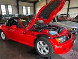 BMW Z3 Roadster 2.2i - Liebhaber, Classic Data 2+ - BMW aus 2001: Cabrio