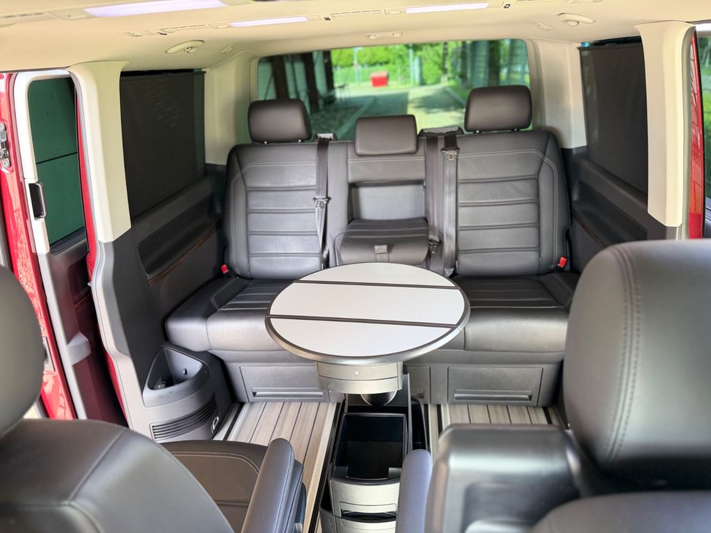 VW T6.1 4Motion/Highline/DCC/2xEL.SCH.TÜ/AHK/S.HEIZ VW T6.1 4Motion/Highline/DCC/2xEL.SCH.TÜ/AHK/S.HEIZ