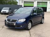 Volkswagen Touran Trendline *TÜV BIS 04/2028* - Volkswagen Touran mit Benzin-Antrieb: Kleinbus, 2.0