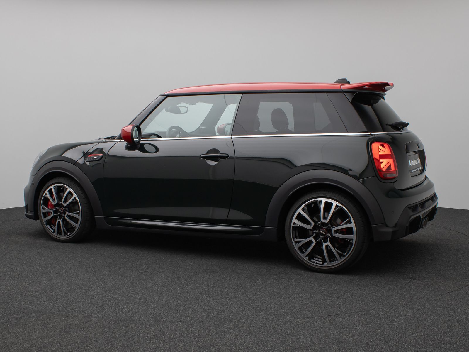 Fahrzeugabbildung MINI John Cooper Works Kamera HUD DAB H/K Komfort 18"