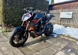 KTM 1290 Super Duke R Performance Pack  Acrapovic - STREETFIGHTER