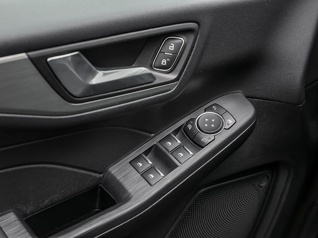 Ford Kuga 2.5 Plug-In Hybrid Titanium Kamera Navi