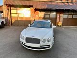 Bentley FLYING SPUR*SERVICE NEU*VOLL*NAVI*LED*GARANTIE* - Bentley in Hannover