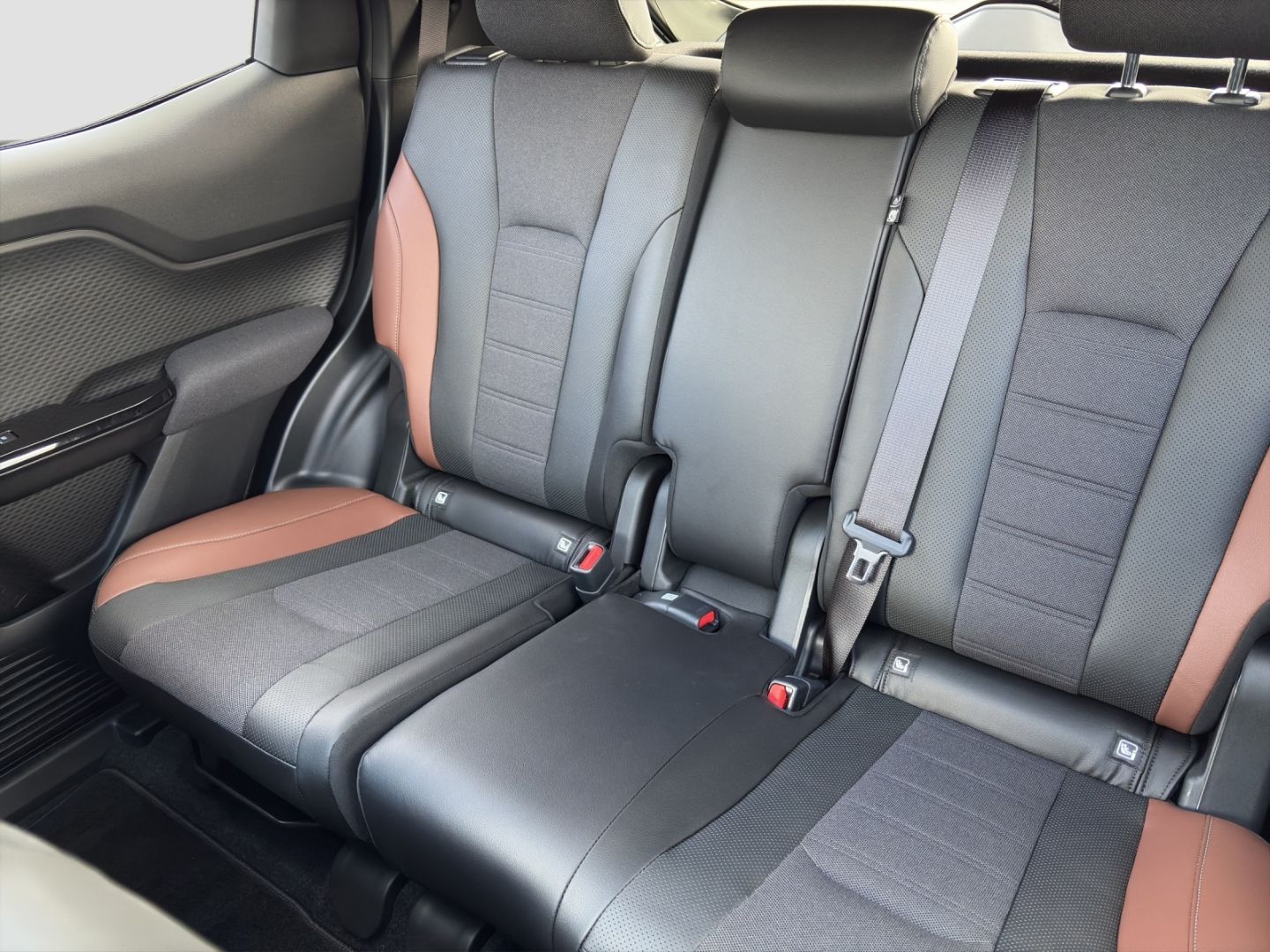 Suzuki e Vitara - Bild 18