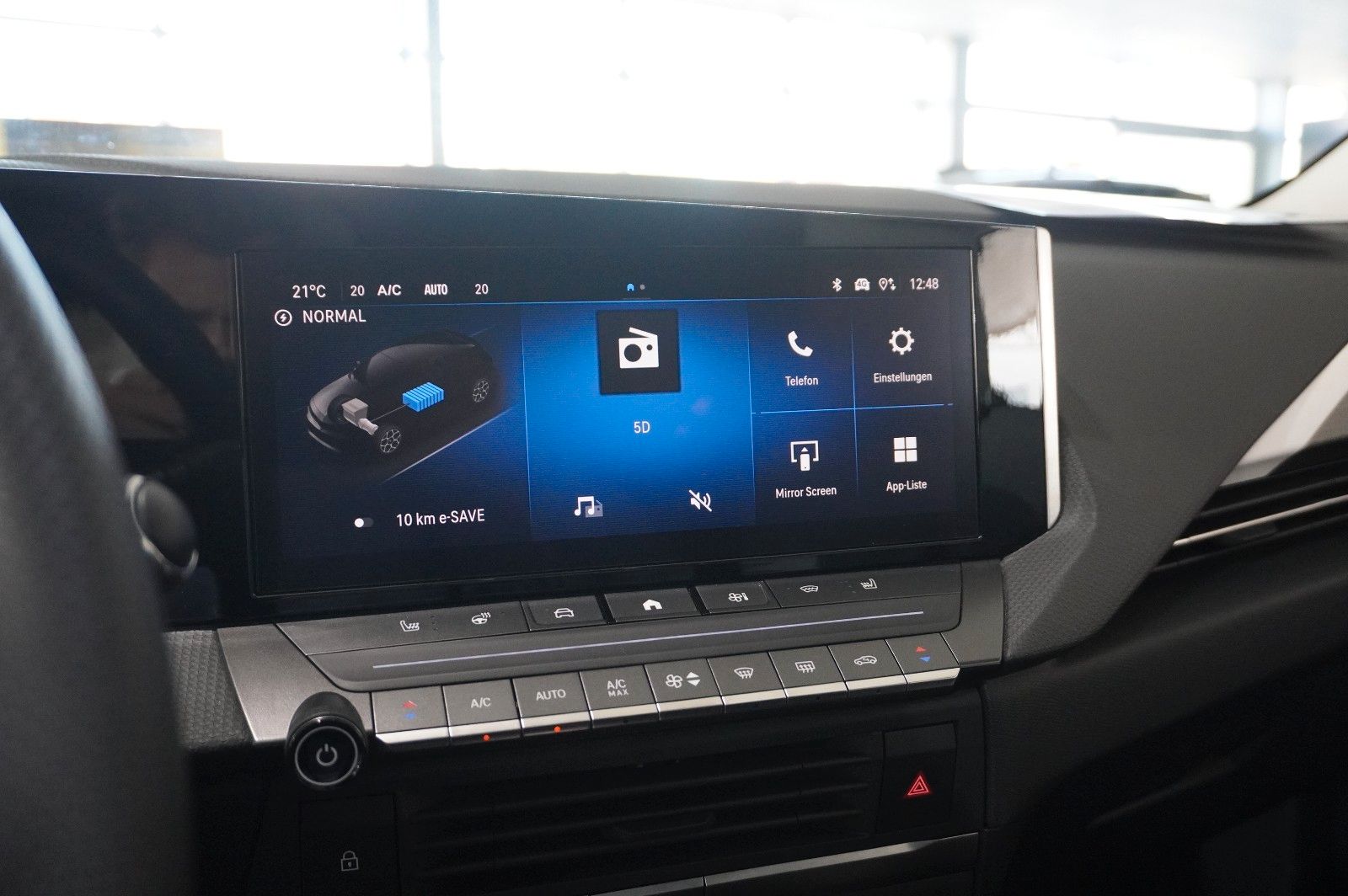 Fahrzeugabbildung Opel Astra L Lim. 1.6 HYBRID ELEGANCE NAVI/LED/SH/AHK