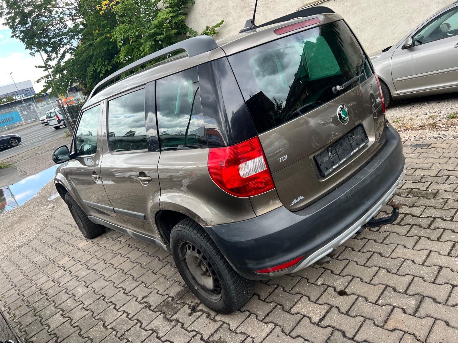 Skoda Yeti 2012 — photo 7