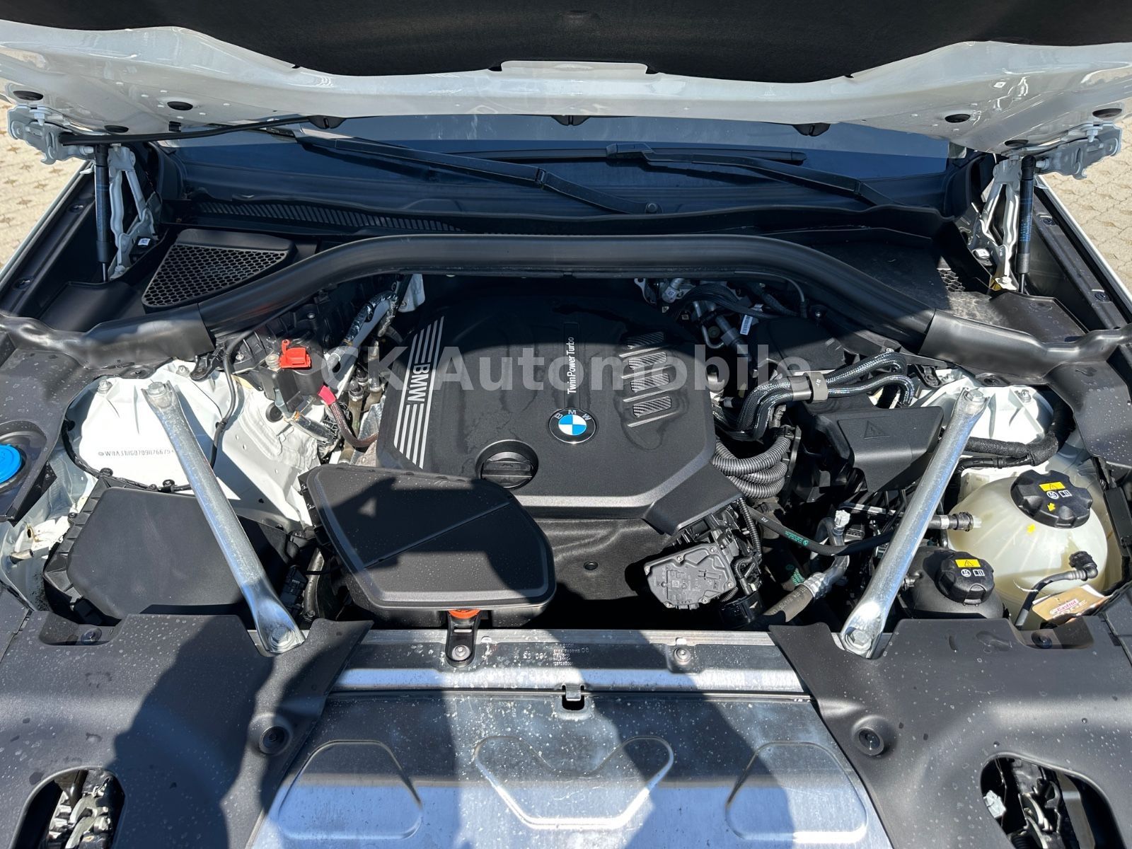 Fahrzeugabbildung BMW X3 xDrive20d Advantage/Navi/Head-Up/Pano/AHK