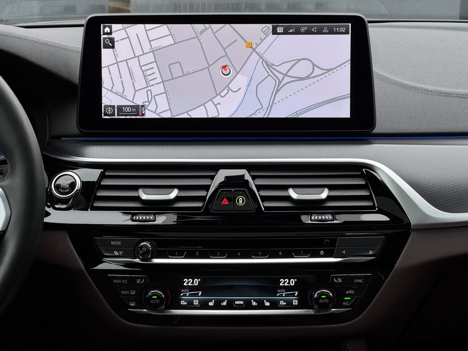 Fahrzeugabbildung BMW M550i xDr M Sport Pro Laser HuD 360° StdHzg GSD