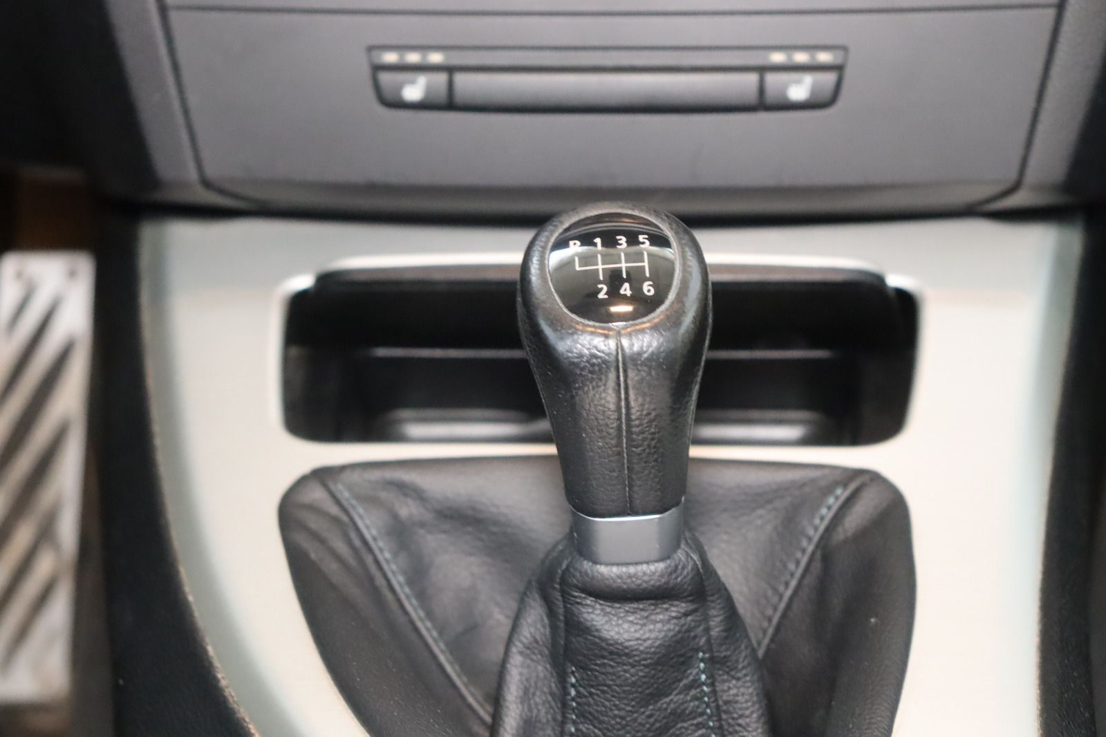 Fahrzeugabbildung BMW 325 i * Xenon * SD * Leder