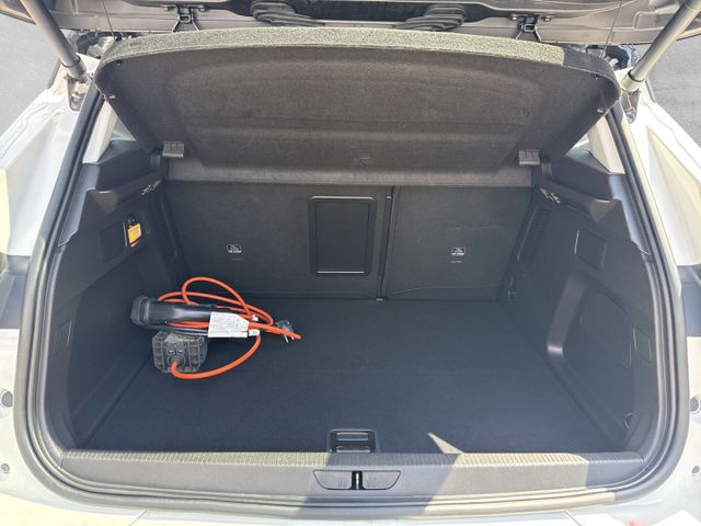 Grandland Ultimate Plug-in-Hybrid 7,4 KW CHARGER