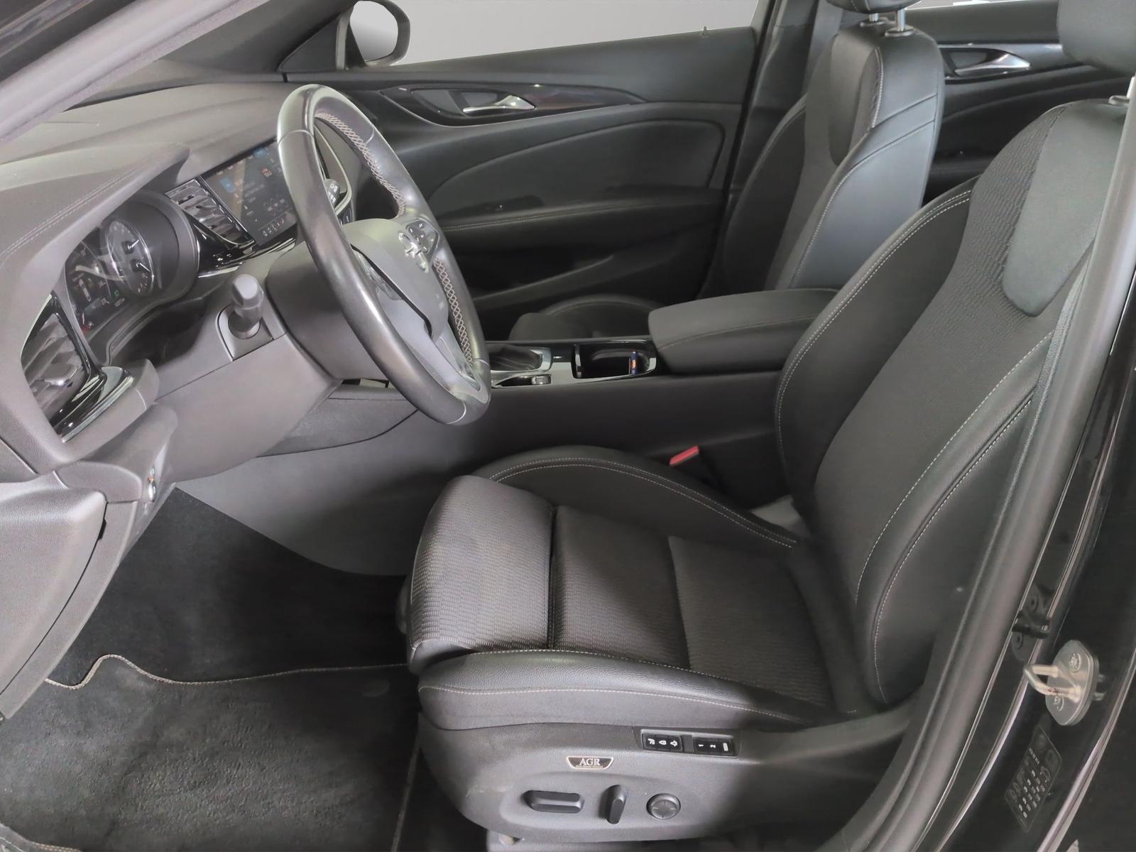 Opel Insignia ST Elegance 2.0 CDTI+NaviPro+Park&Go