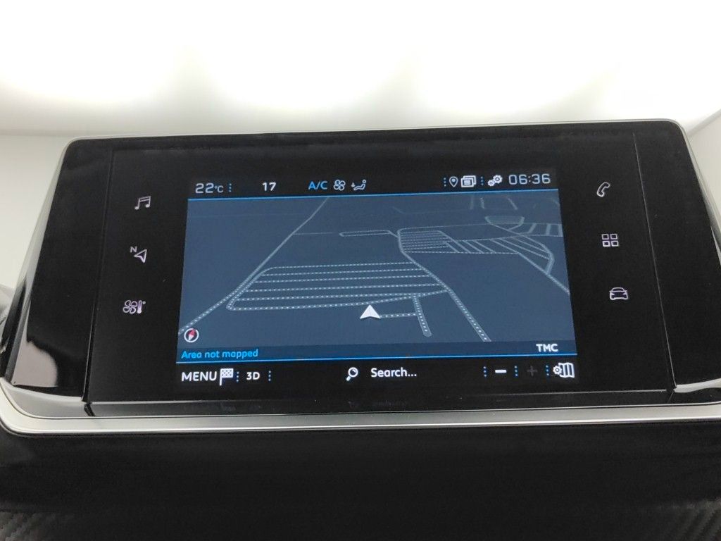 Fahrzeugabbildung Peugeot 2008 Allure 1.2T LED/NAVI/PDC/R´CAM/ALU