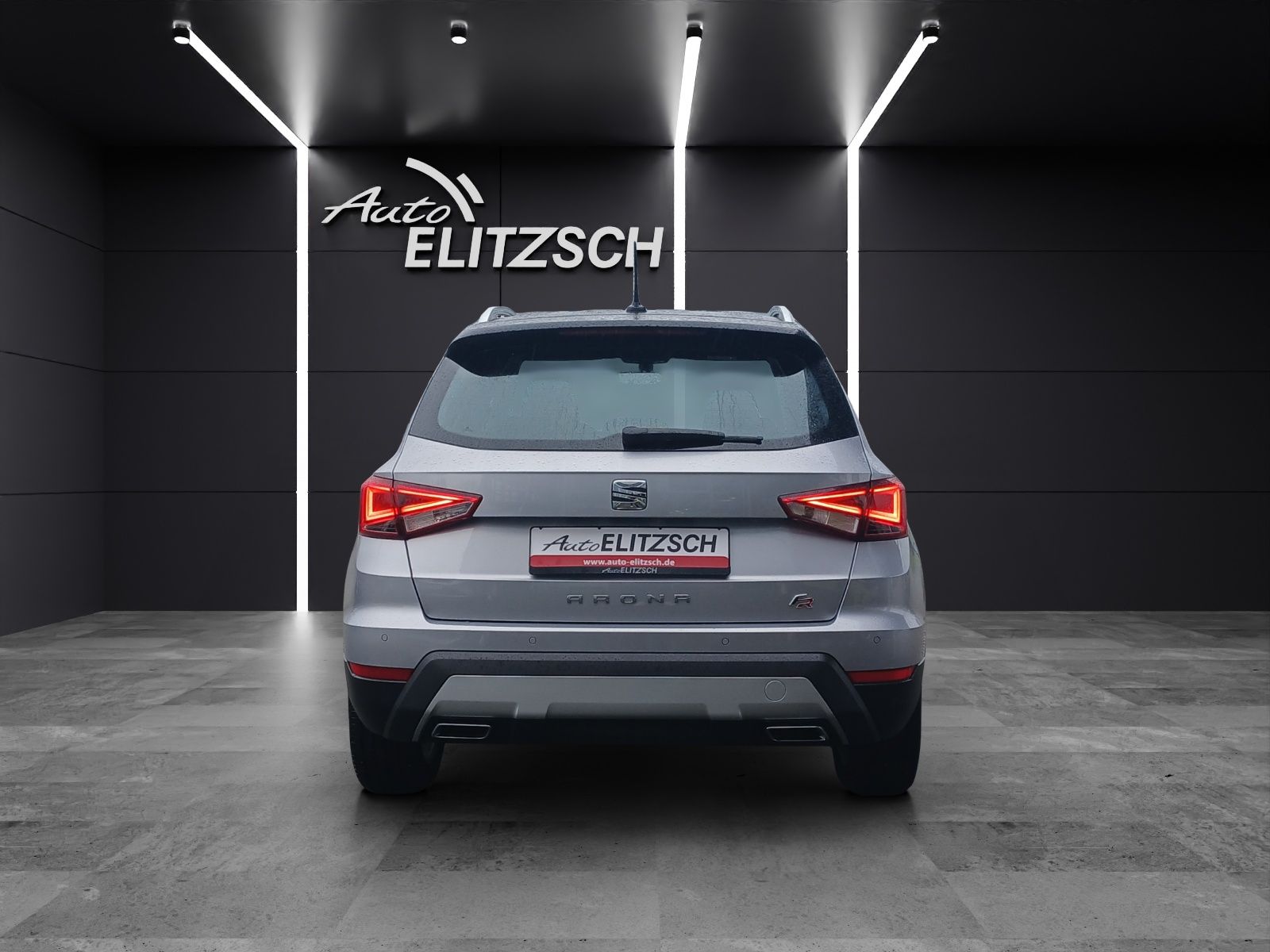 Fahrzeugabbildung SEAT Arona TSI FR-Line DSG LED Navi ACC Park-Assist S