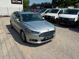 Ford Mondeo 2,0 TDCI Turnier Titanium*Panorama*LED* - Ford Mondeo: Kombi, Titanium