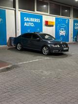 Volkswagen VW Passat HIGHLINE Limo 2.0 TDI 4MOTION DSG - Volkswagen Passat aus 2011: TDI