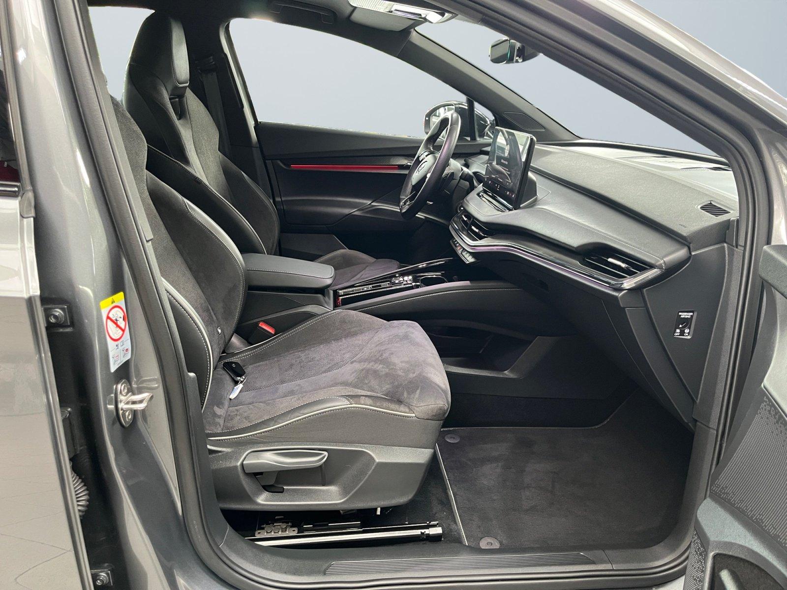 Skoda Enyaq 60 Sportline AHK Schwenkbar+Wärmepumpe