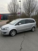 Opel OPEL ZAFIRA 1,6 -7 SITZER !!!! - Opel Zafira Gebrauchtwagen in Bielefeld