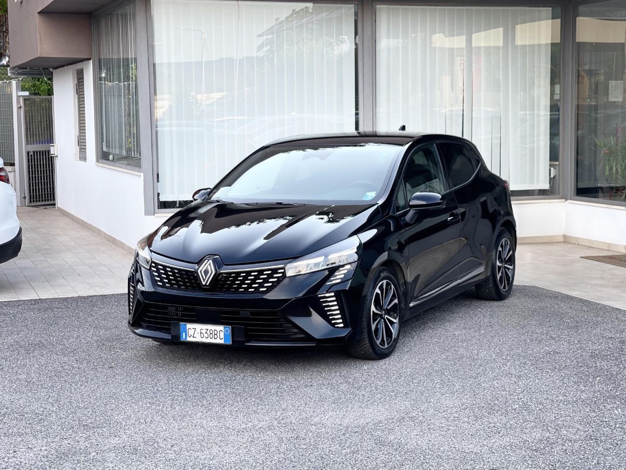 Renault Clio 1.0 tce esprit Alpine 90cv imagem 3
