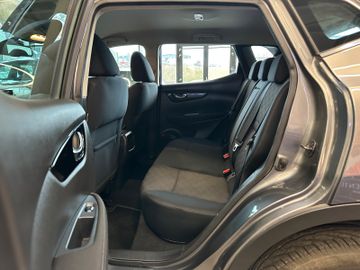 Nissan Qashqai Acenta 4x4 *AHK*Kamera*Navi*