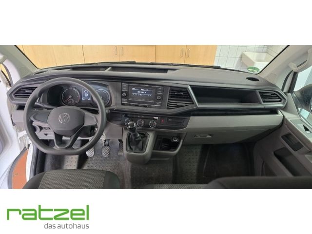 Fahrzeugabbildung Volkswagen Transporter Kombi 2.0 TDI LR 9-Sitzer AHK PDC Be