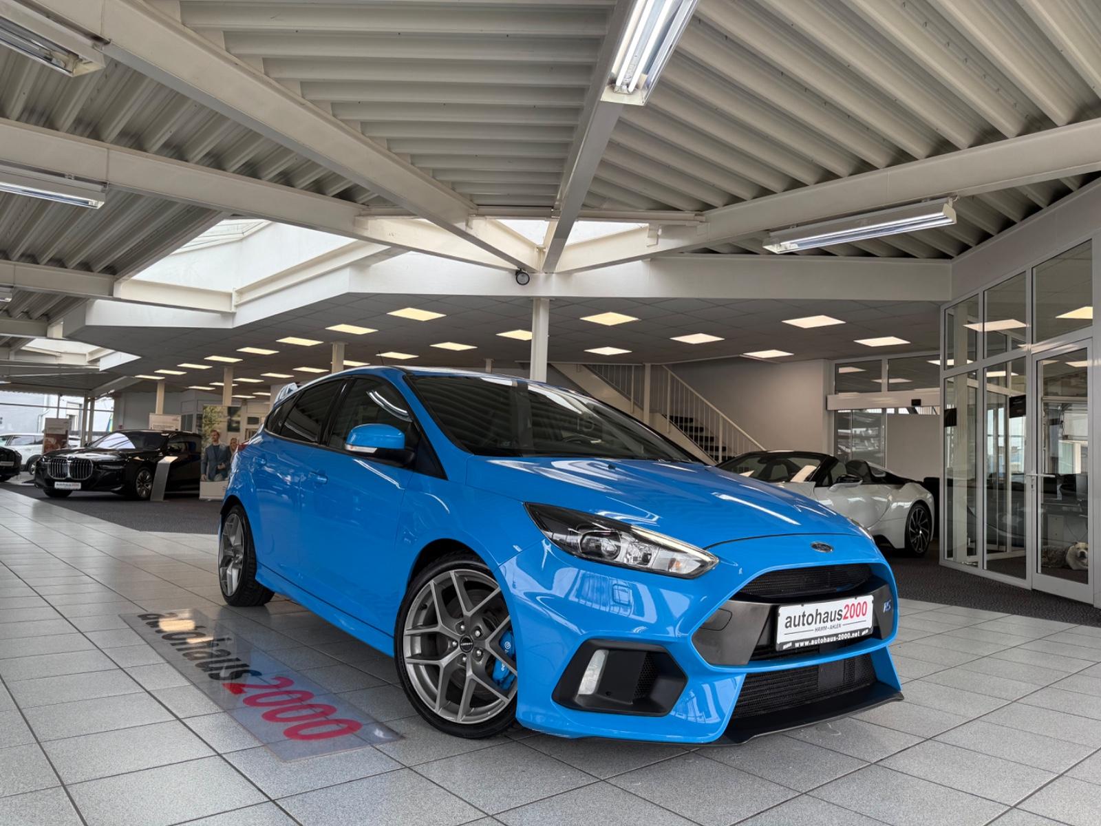 Ford Focus RS 2.3 EcoBoost 350 ch • 4x4 • Recaro • Toit ouvrant • Brembo - Sony Premium