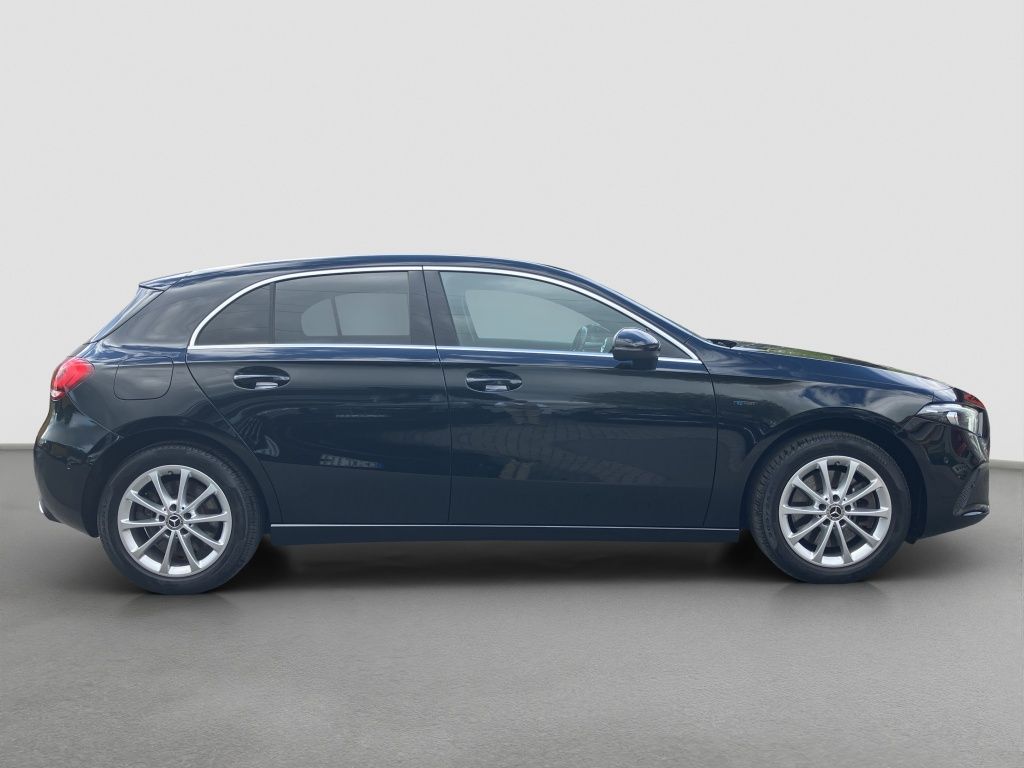 Fahrzeugabbildung Mercedes-Benz A 250 e PROGRESSIVE*AHK*LED*NAVI*DAB*SITZH