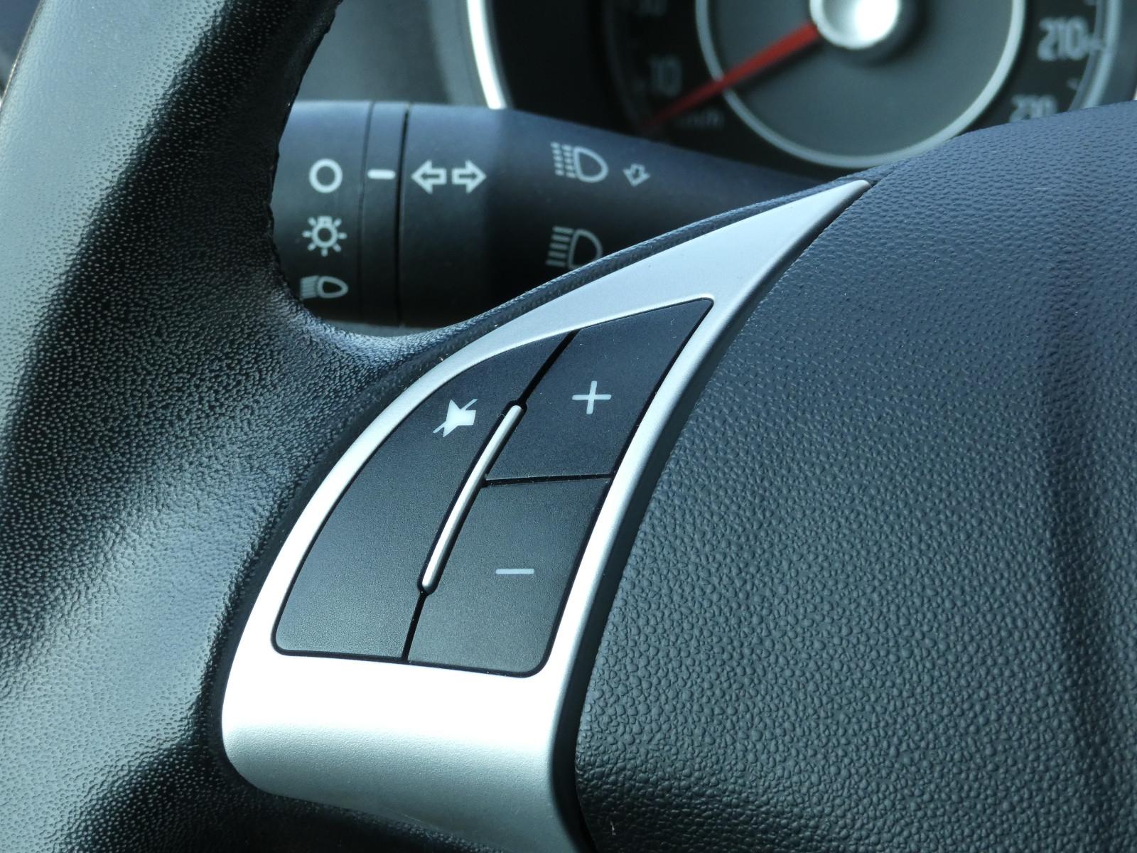Fiat Punto *2HAND*PDC*KLIMA*ALU*5-TÜR-TÜV 3/28